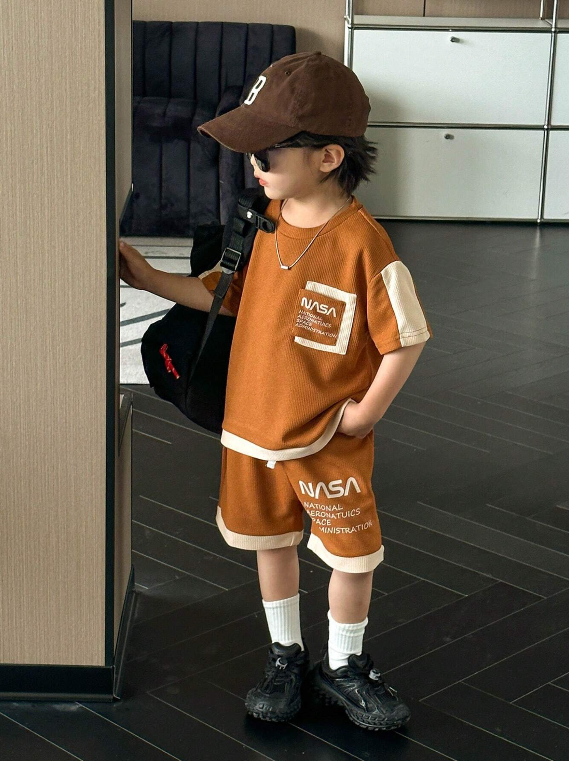 Kid's Orange and white Double Pocket T-Shirt &amp; Shorts Two Piece Set For Boys.