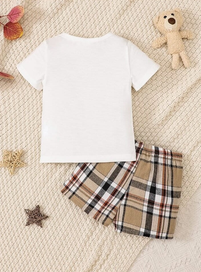 Kid's Cute Teddy Pocket White&nbsp;T-Shirt & Shorts Two Piece Set For Boys.